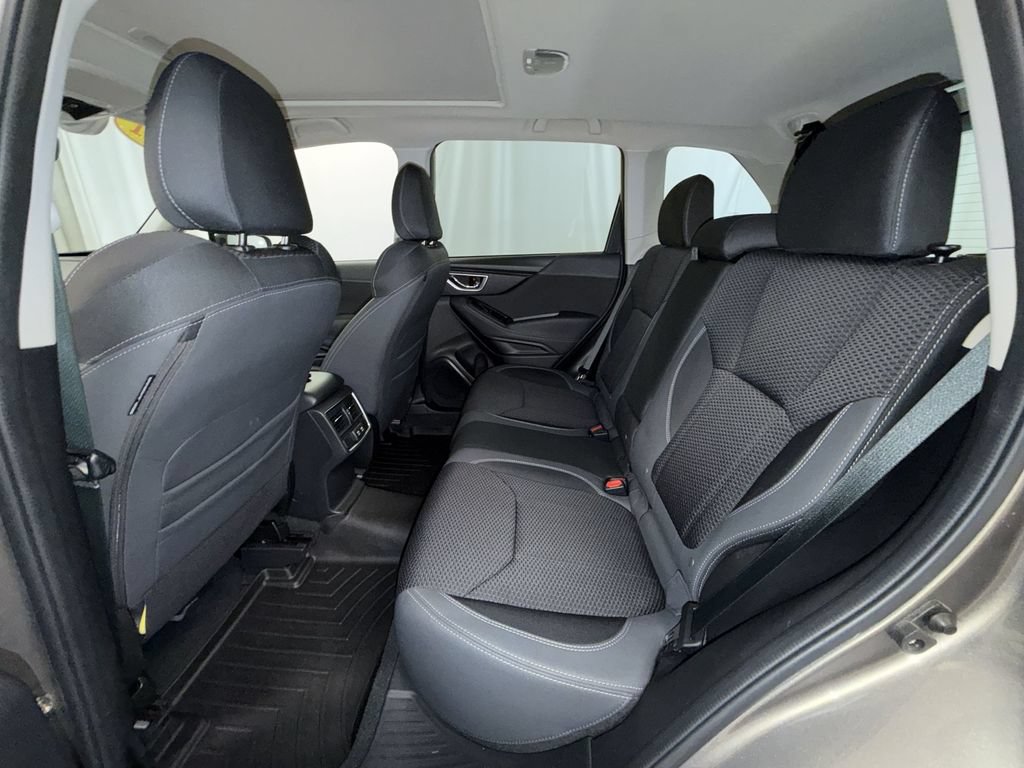 Used 2021 Subaru Forester Premium AWD/4WD image 12