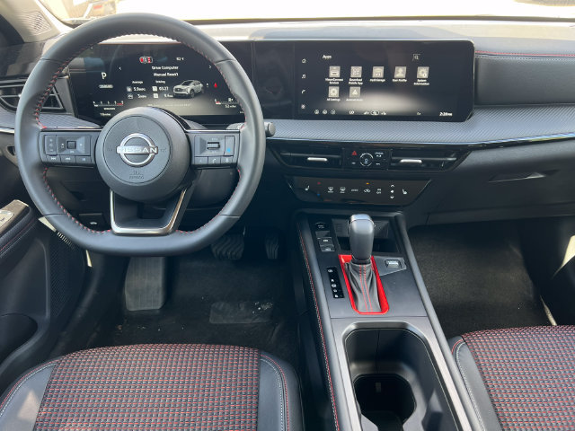 Used 2026 Nissan Kicks SR w/ Cold Weather Package AWD/4WD image 3