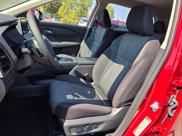 New 2026 Nissan Rogue SV FWD image 8