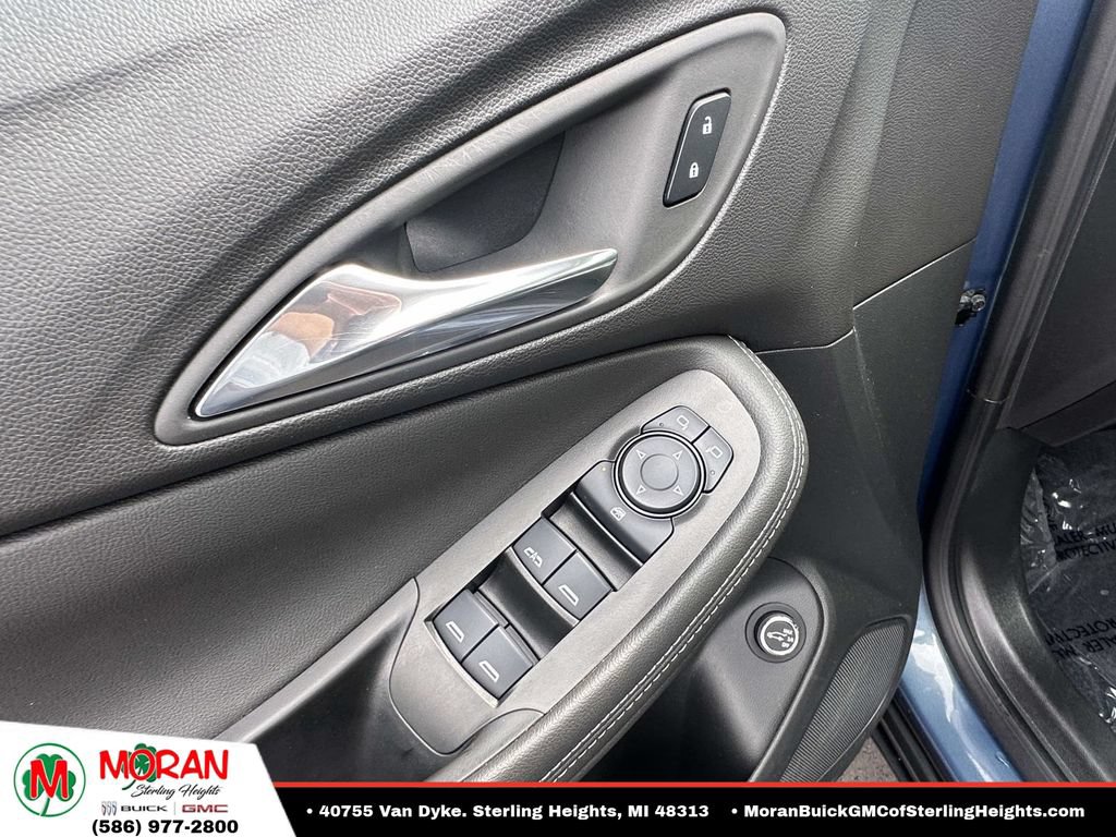 Certified 2024 Buick Encore GX Preferred AWD/4WD image 16