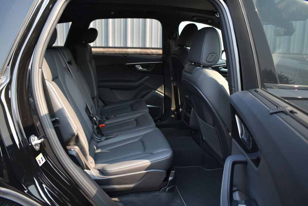 Used 2026 Audi Q7 3.0T Premium Plus w/ Premium Plus Package AWD/4WD image 23