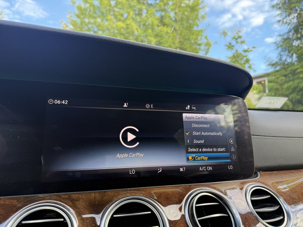 Used 2020 Mercedes-Benz E 350 Sedan image 33