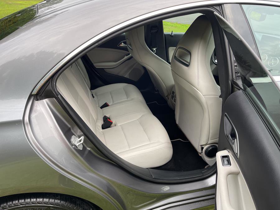 Used 2016 Mercedes-Benz CLA 250 image 29