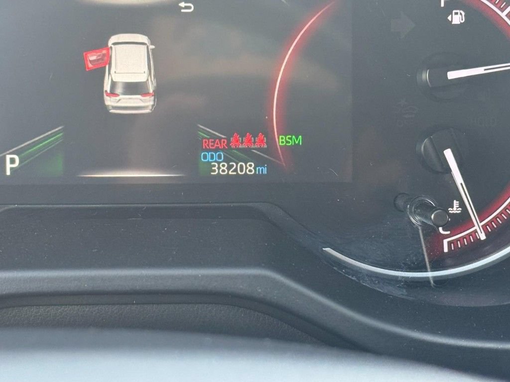 Certified 2025 Toyota RAV4 XLE AWD/4WD image 28