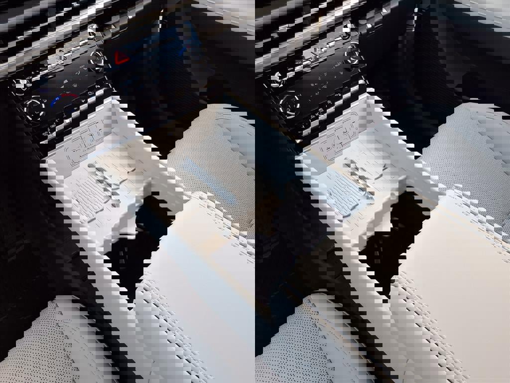 New 2026 Hyundai Santa Fe SEL image 17