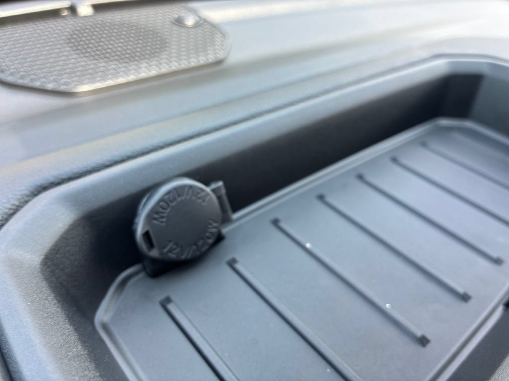 New 2026 Toyota Tundra Limited AWD/4WD image 33