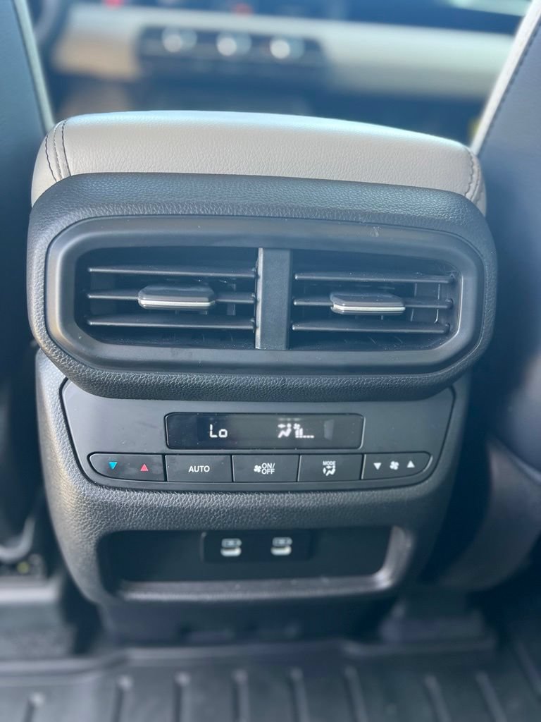Used 2026 Honda Pilot EX-L image 18