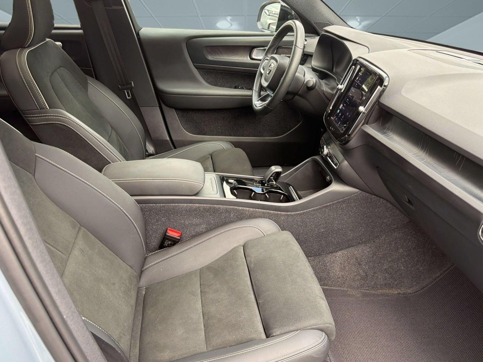 Certified 2023 Volvo C40 P8 Recharge Ultimate AWD/4WD image 25