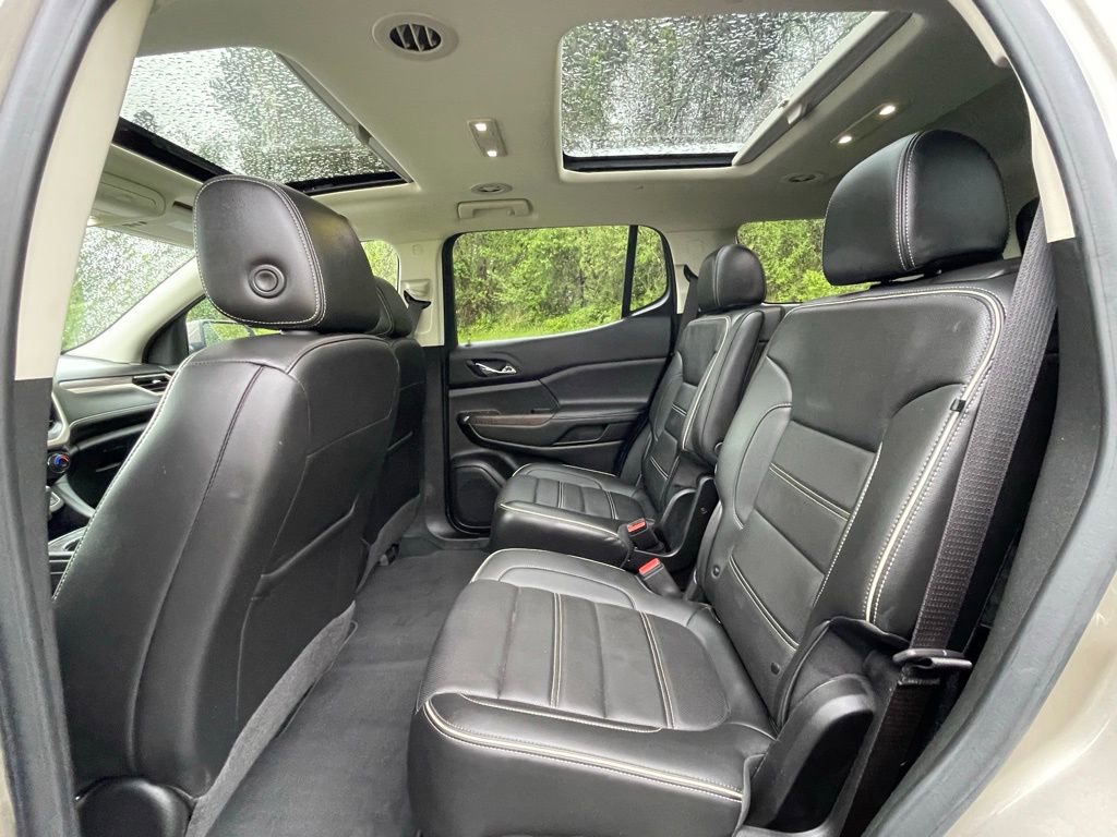 Certified 2023 GMC Acadia Denali w/ Denali Ultimate Package AWD/4WD image 28
