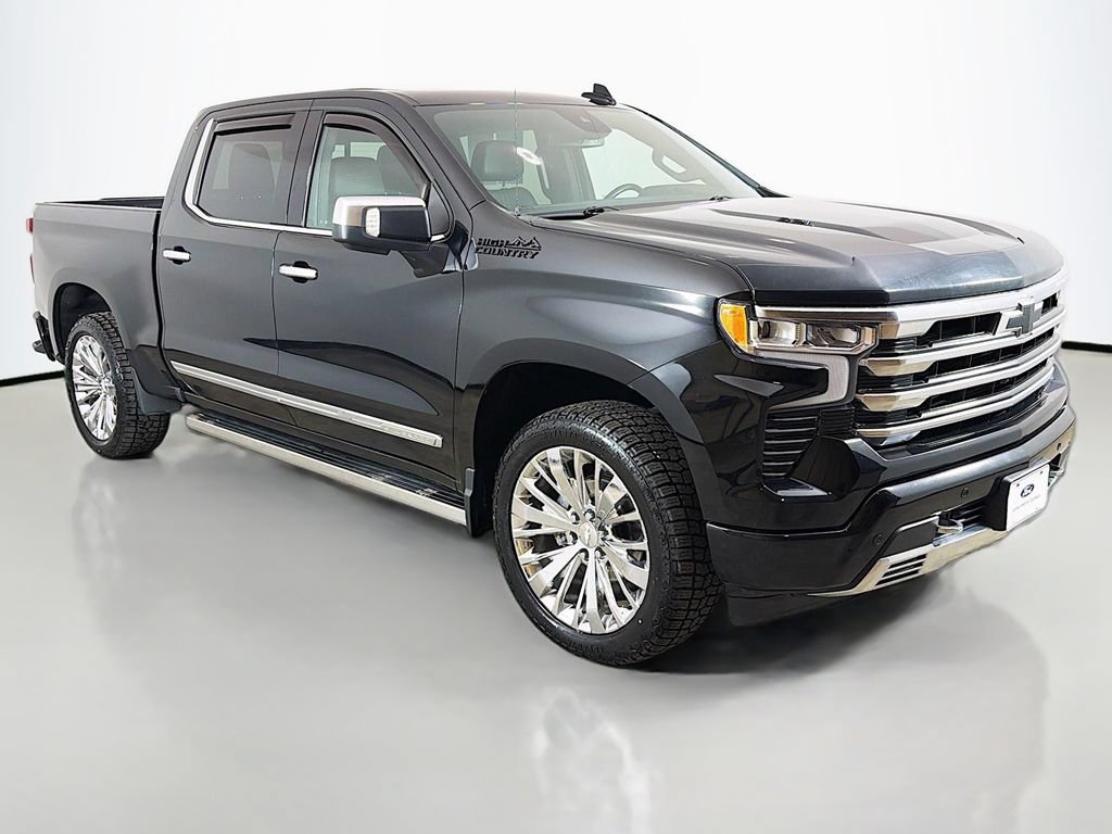 Used 2023 Chevrolet Silverado 1500 High Country AWD/4WD image 2