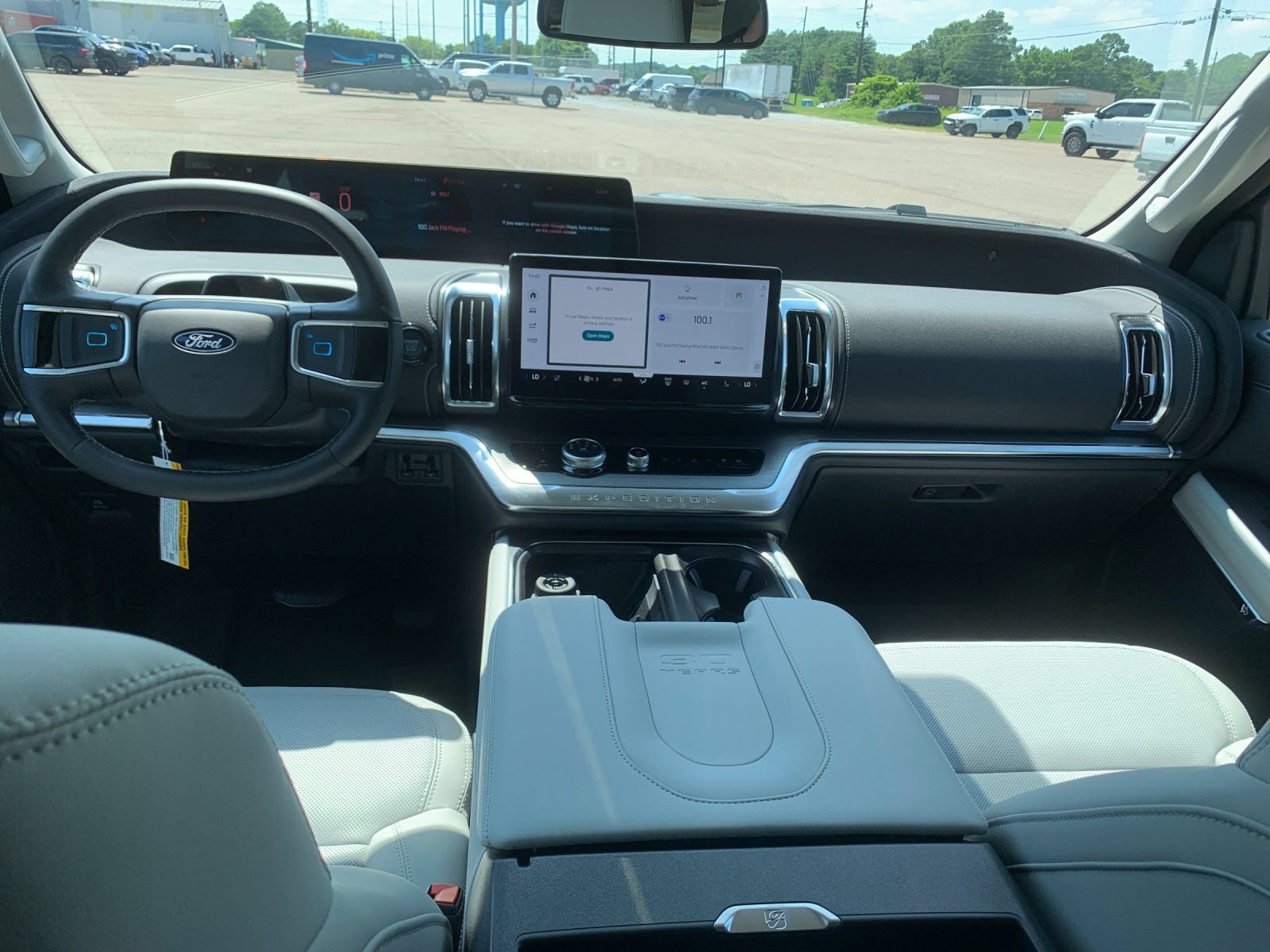 New 2027 Ford Expedition Platinum RWD image 15