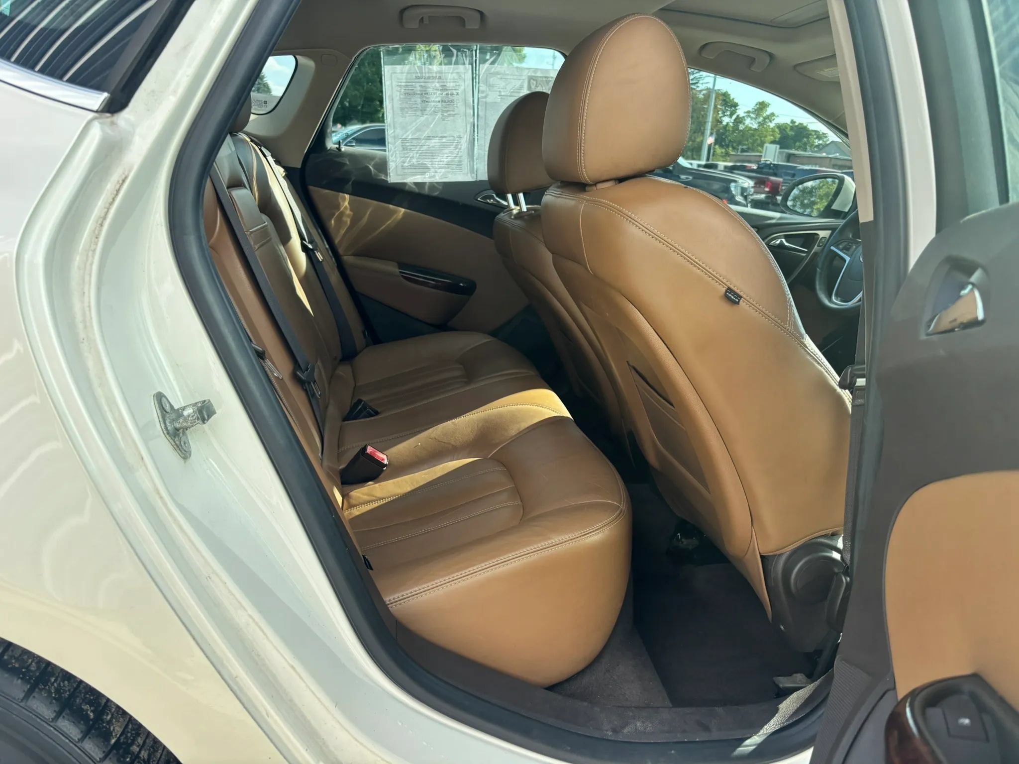 Used 2012 Buick Verano Leather FWD image 15
