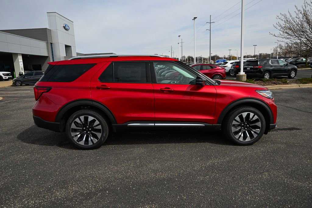 New 2026 Ford Explorer Platinum w/ LUX Leather Package AWD/4WD image 3