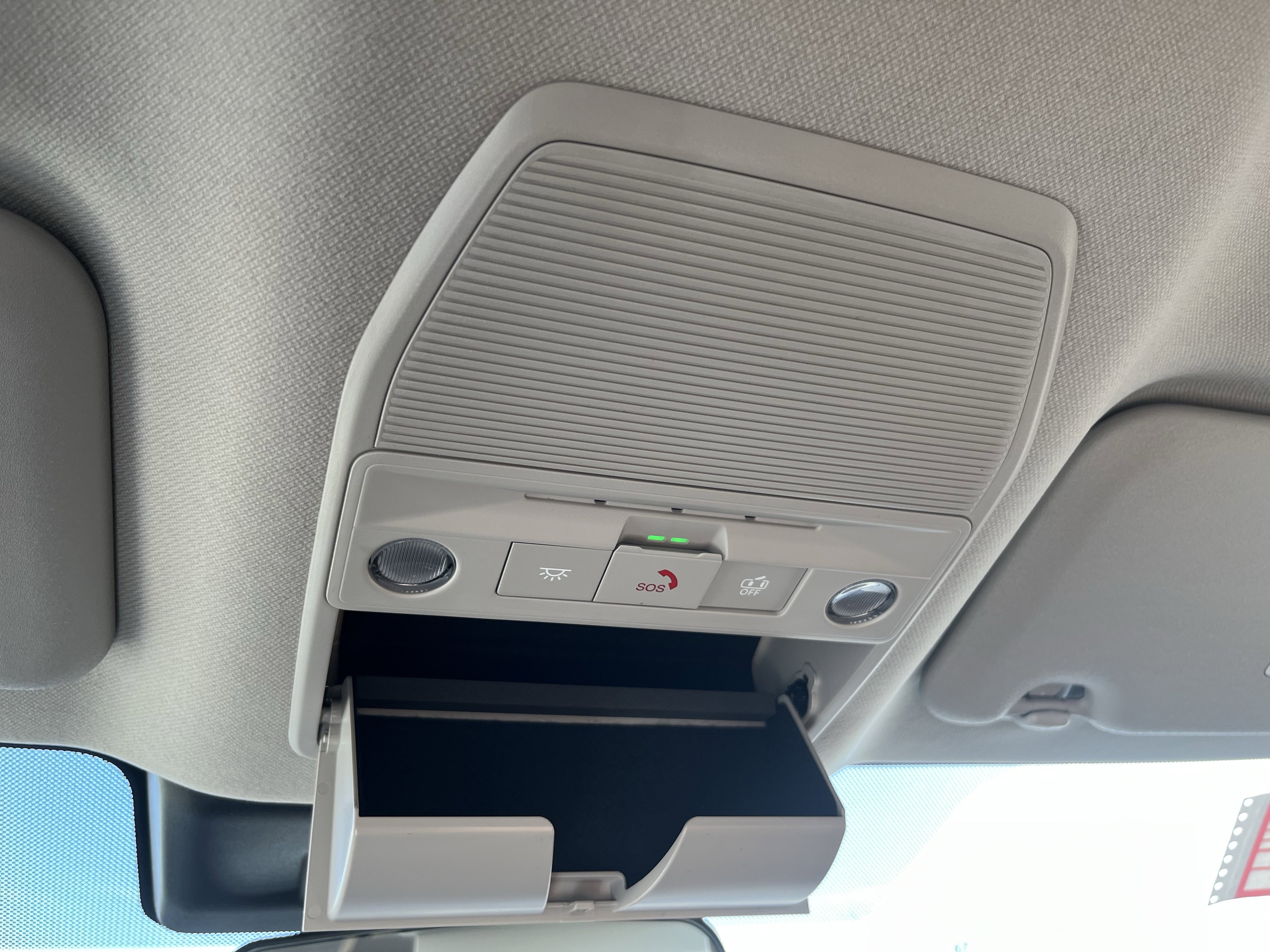 New 2026 Nissan Sentra SR w/ Floor Mat Package image 32