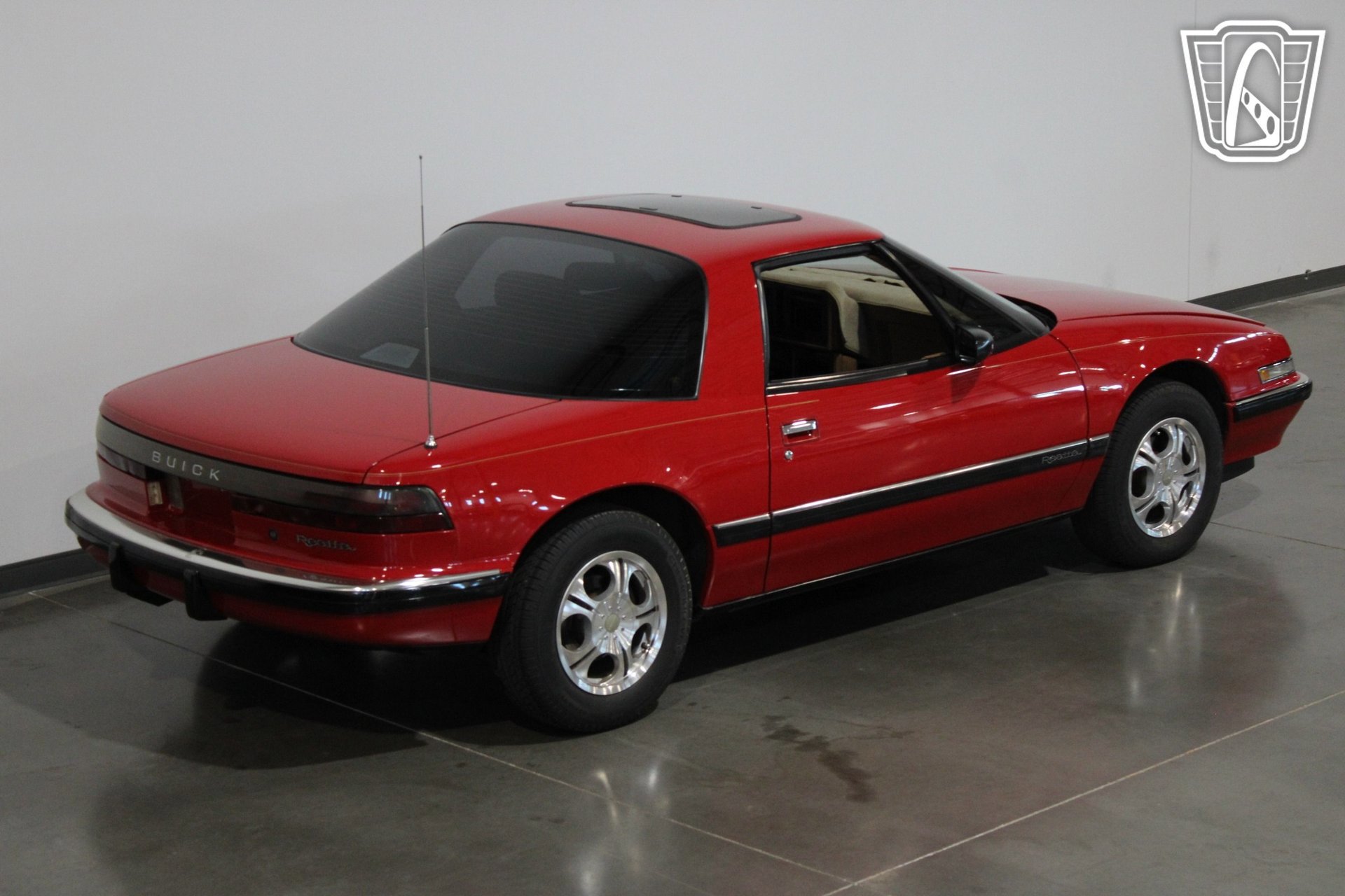 Used 1989 Buick Reatta Coupe image 9