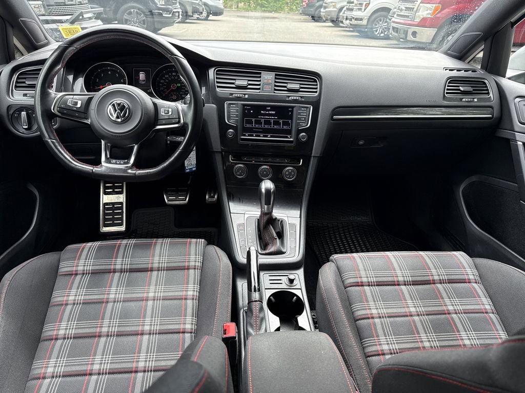 Used 2016 Volkswagen GTI S FWD image 18