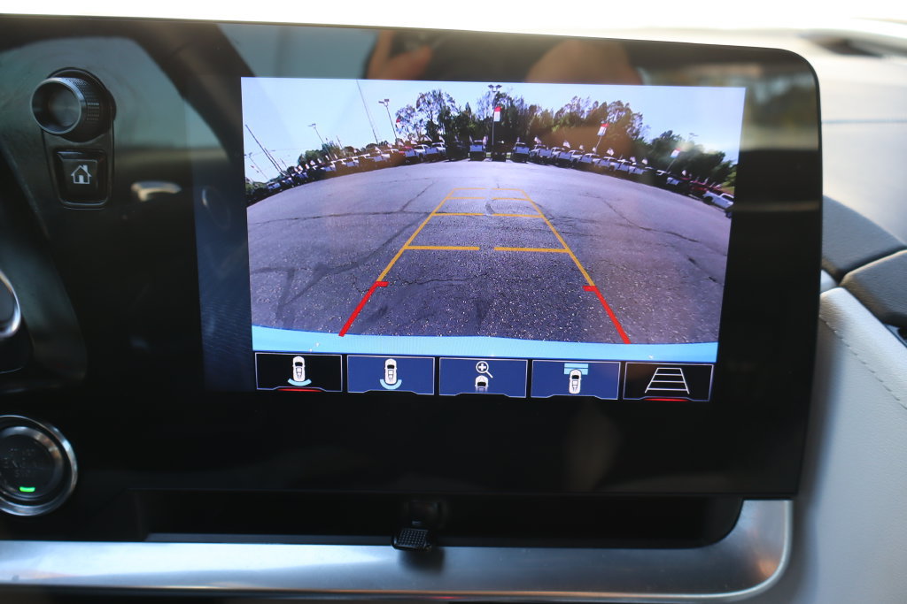 Used 2024 Chevrolet Corvette Stingray Preferred Cpe RWD image 14