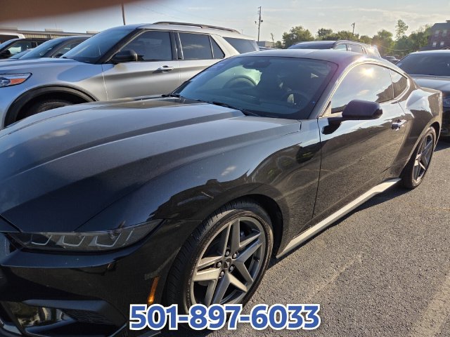 Certified 2025 Ford Mustang Coupe RWD image 10