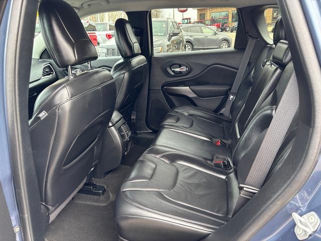Used 2020 Jeep Cherokee Limited AWD/4WD image 11