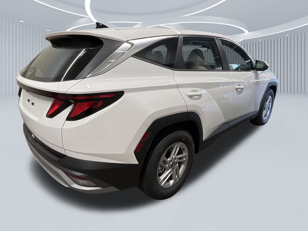 New 2026 Hyundai Tucson SE image 3
