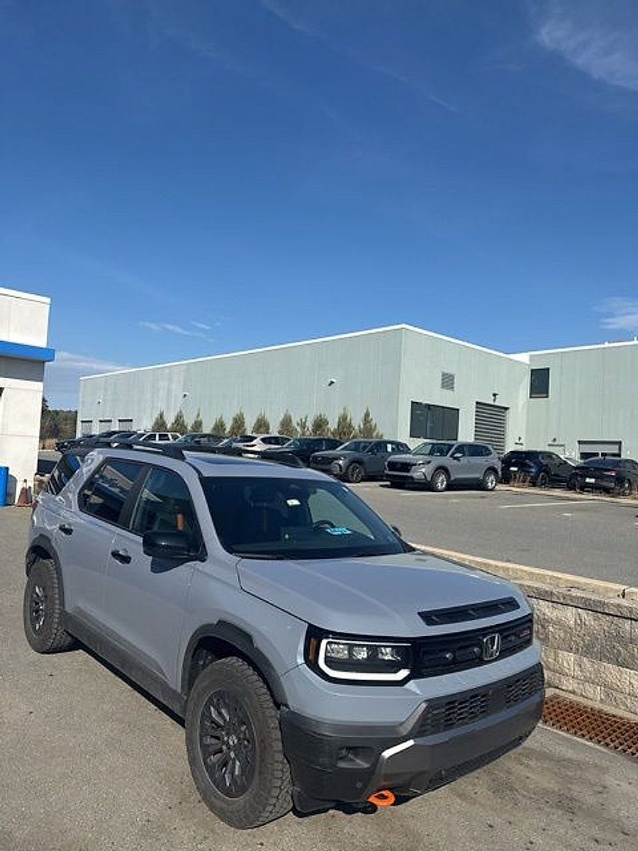Used 2026 Honda Passport TrailSport image 11