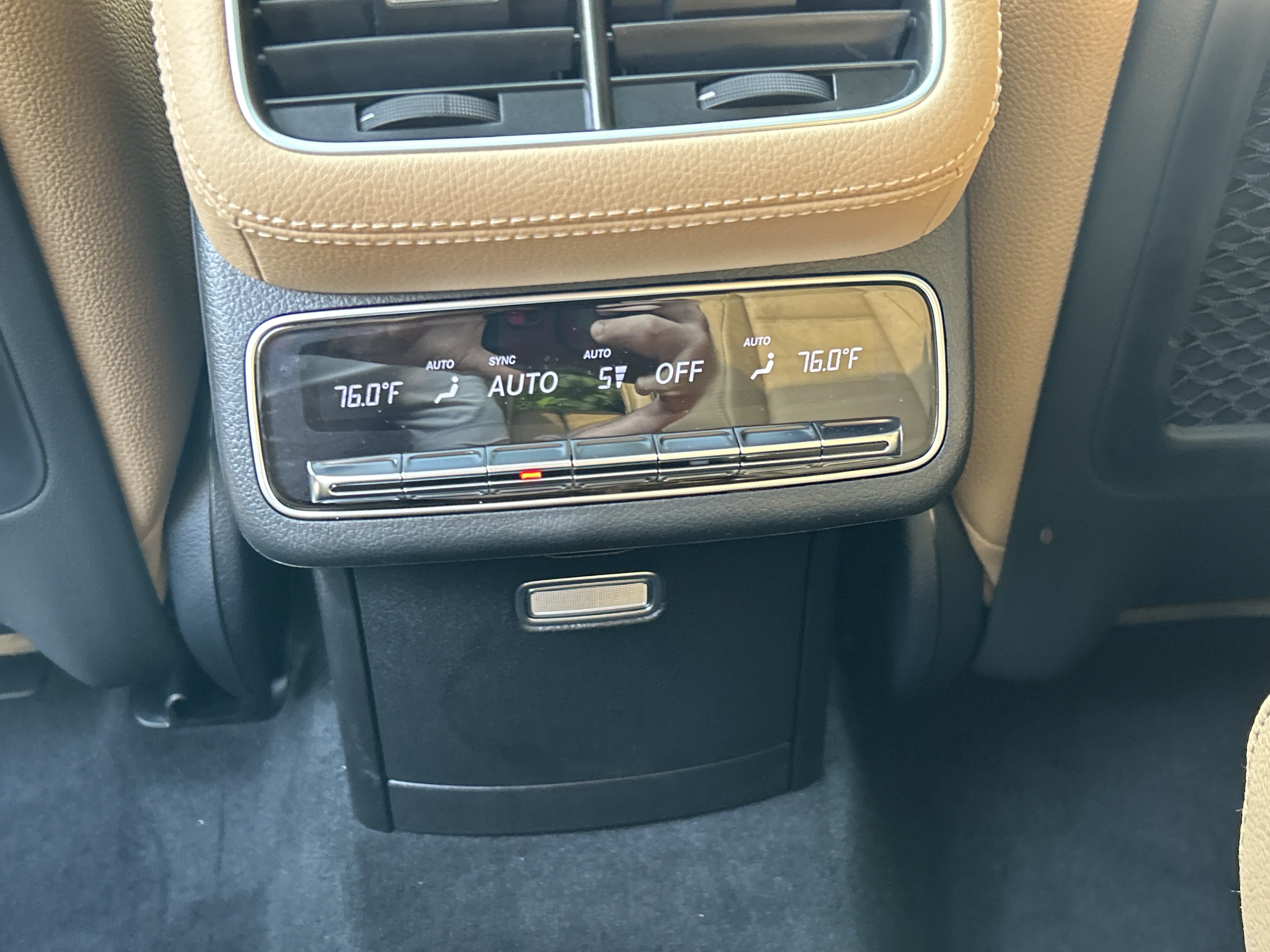 New 2026 Mercedes-Benz GLS 580 4MATIC image 39