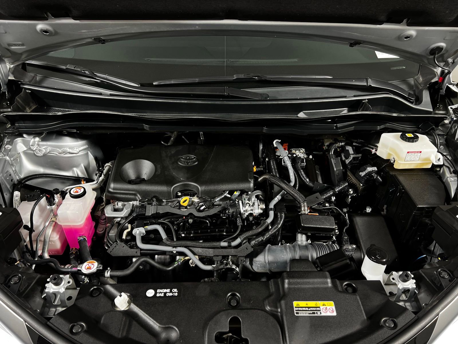 Certified 2024 Toyota Sienna XSE image 9