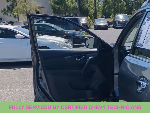 Used 2018 Nissan Rogue SV image 23