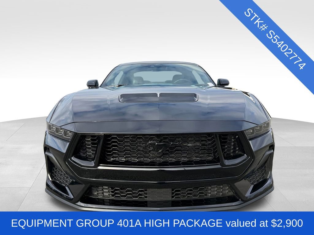 Used 2025 Ford Mustang GT Premium image 2