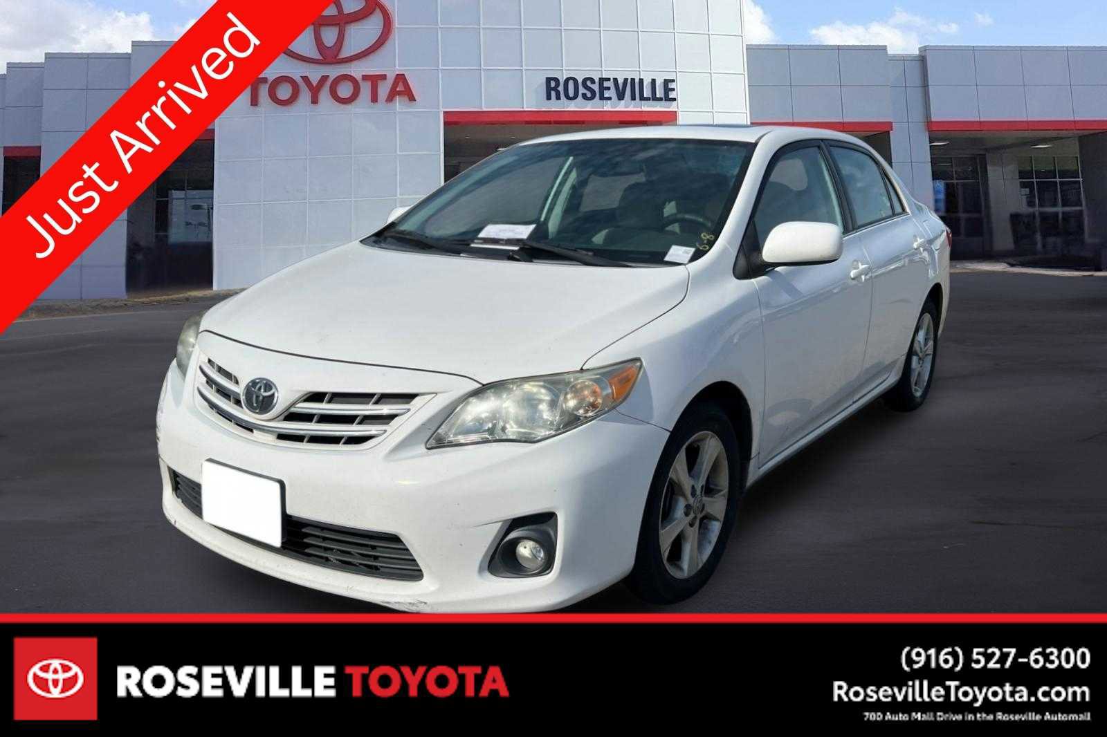 Used 2013 Toyota Corolla LE w/ Premium Pkg FWD image 1