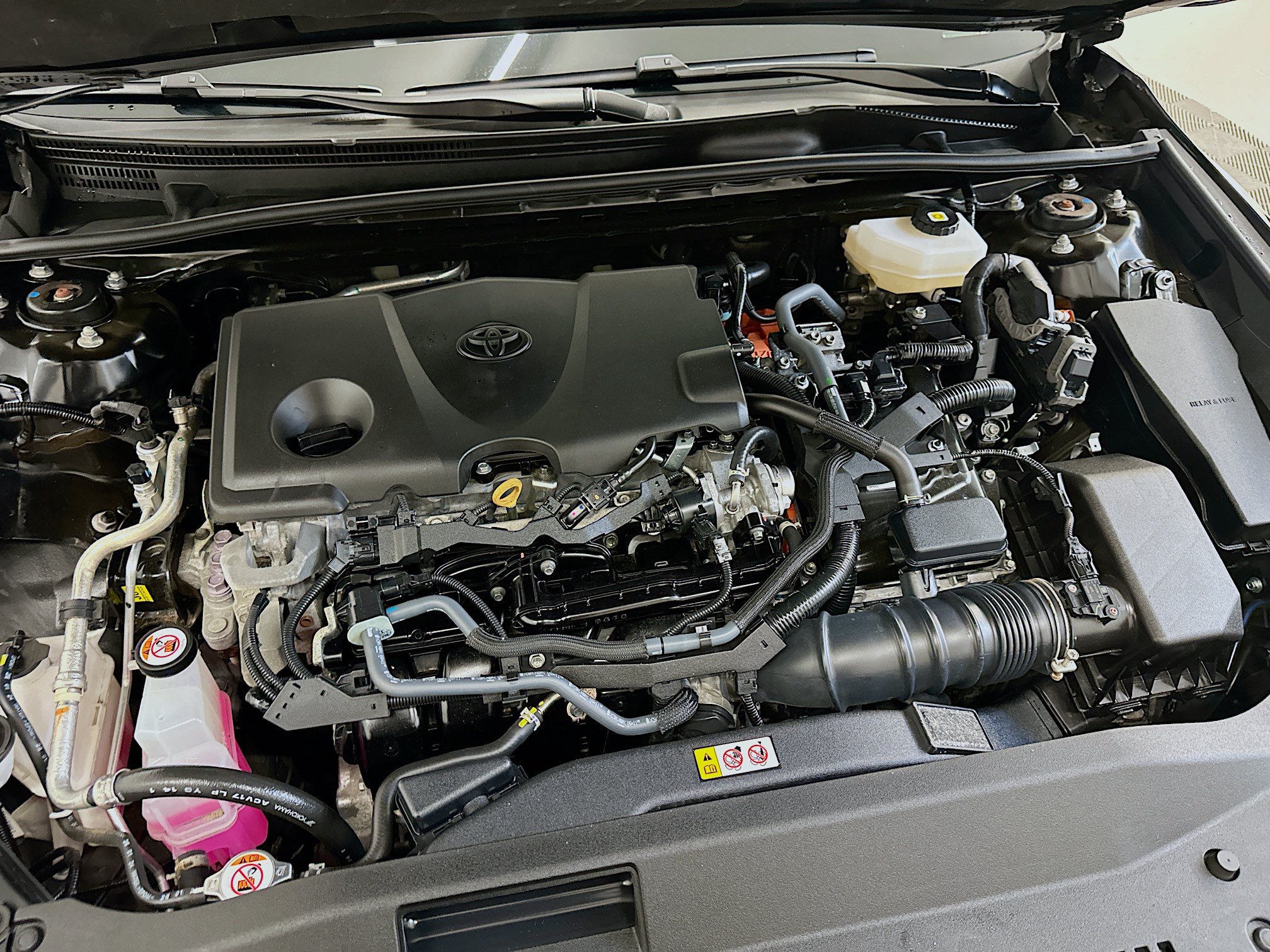 Used 2025 Toyota Camry SE FWD image 34