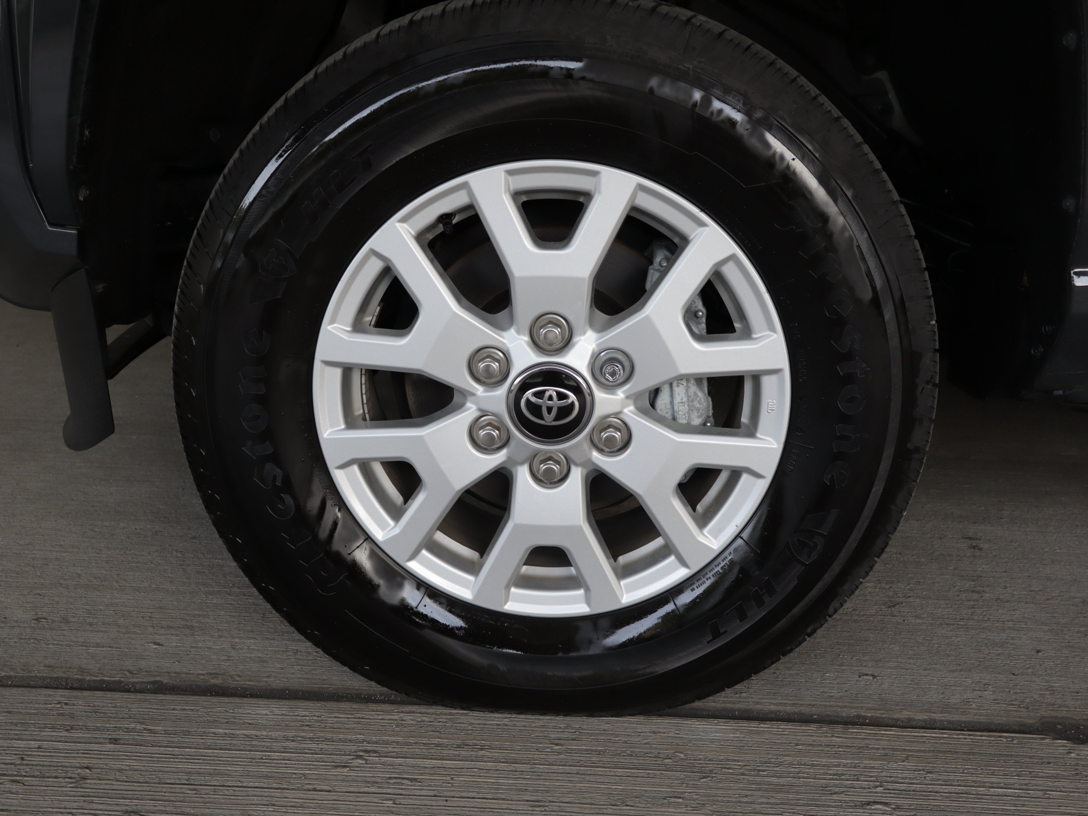 Used 2025 Toyota Tacoma SR AWD/4WD image 27