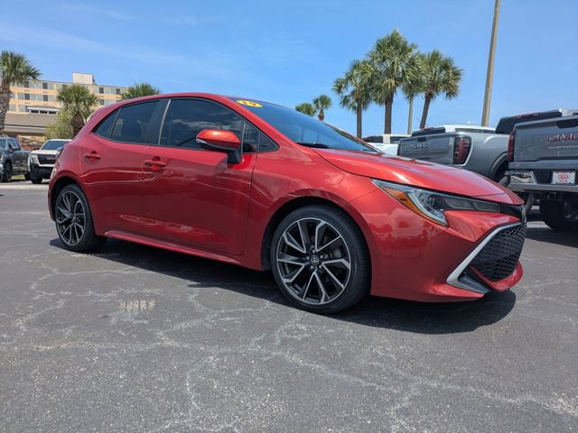 Used 2019 Toyota Corolla XSE FWD image 2
