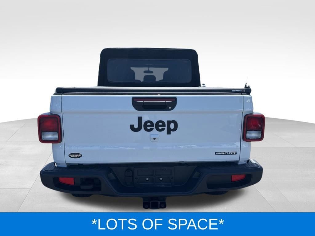 Used 2020 Jeep Gladiator Sport w/ Quick Order Package 24S AWD/4WD image 6