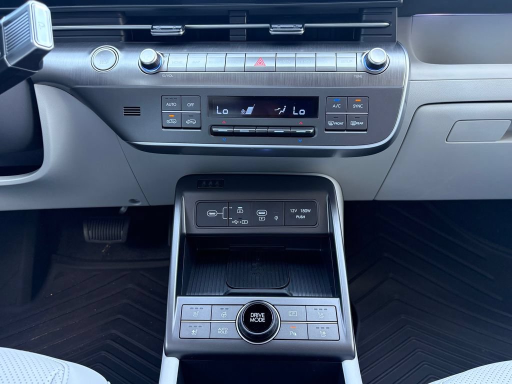 New 2026 Hyundai Kona Limited FWD image 10