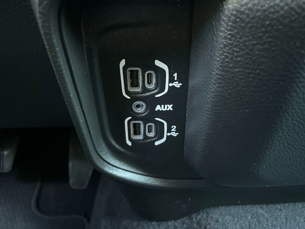 Used 2022 RAM 2500 Laramie AWD/4WD image 13