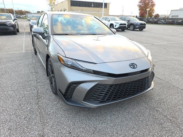 New 2026 Toyota Camry SE image 1
