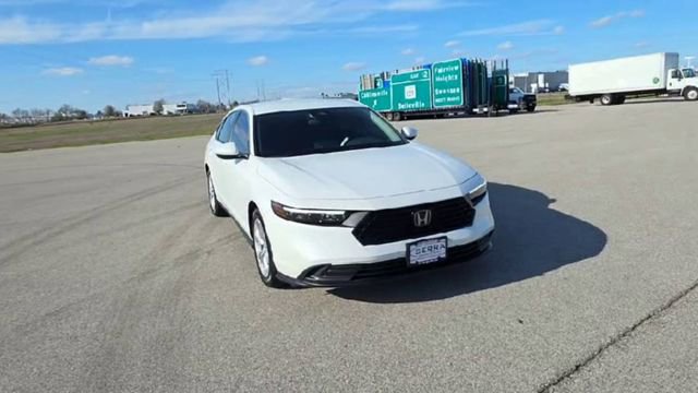 Used 2023 Honda Accord LX image 2