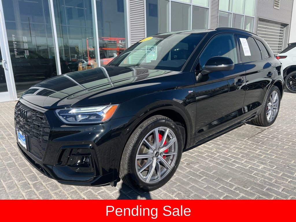 Used 2024 Audi Q5 e Premium Plus