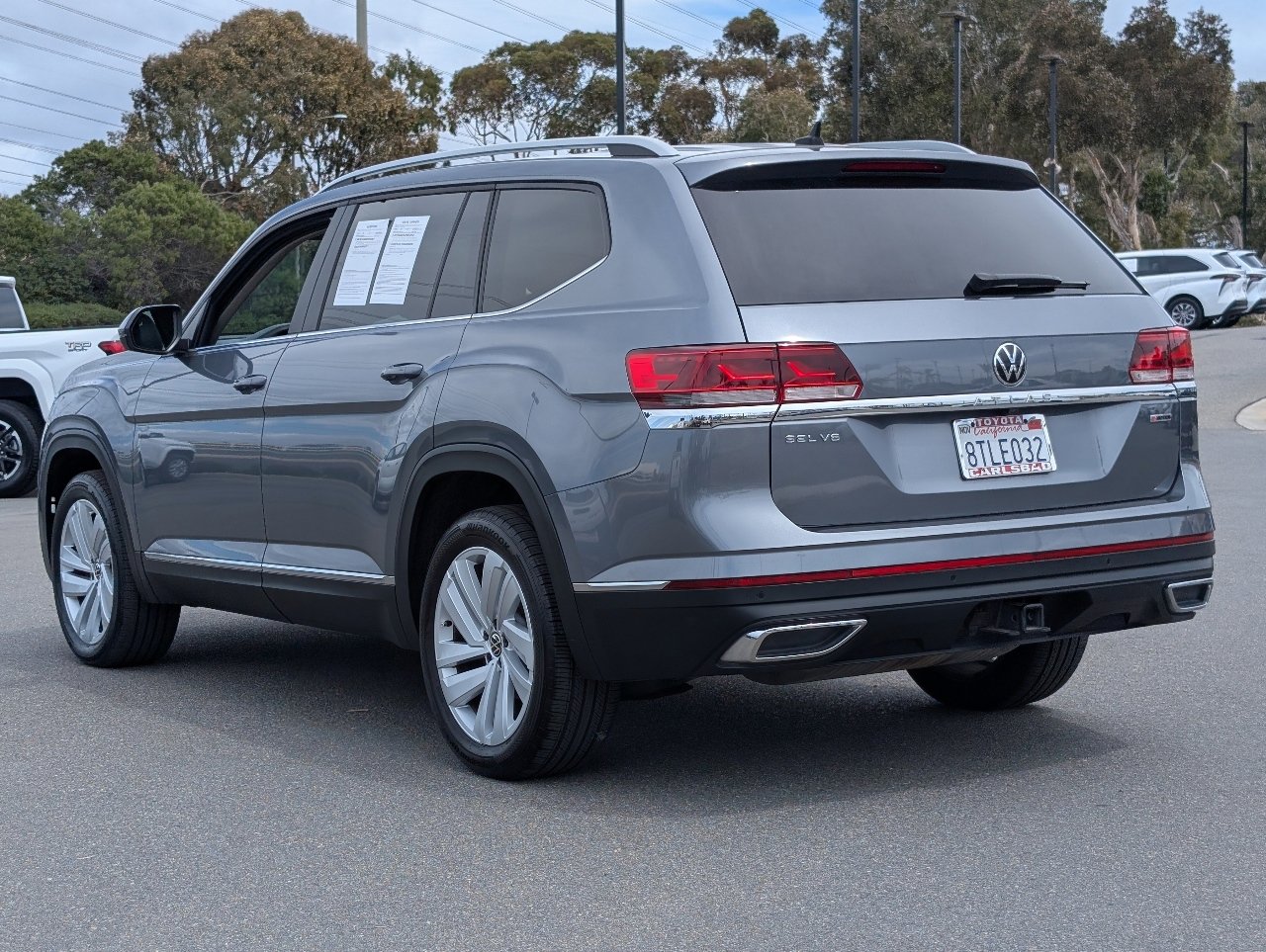Used 2021 Volkswagen Atlas SEL AWD/4WD image 13