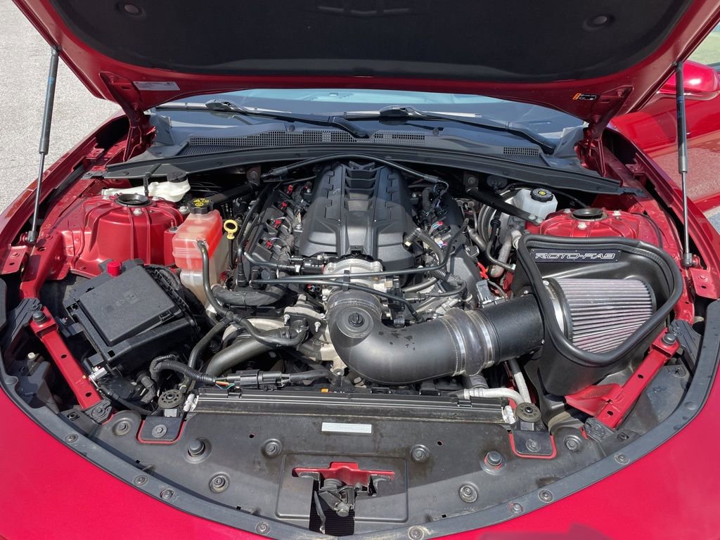 Used 2021 Chevrolet Camaro SS RWD image 43