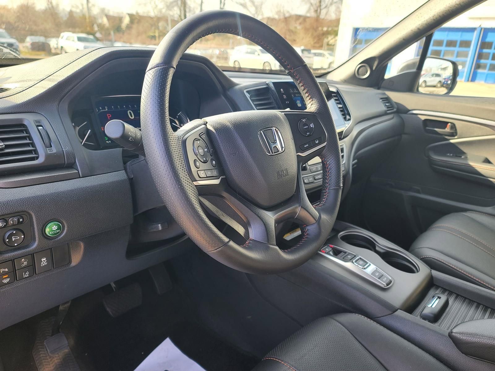 Used 2023 Honda Passport TrailSport image 8