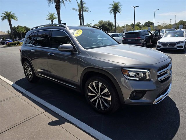 Certified 2023 Mercedes-Benz GLB 250 w/ Premium Package image 4