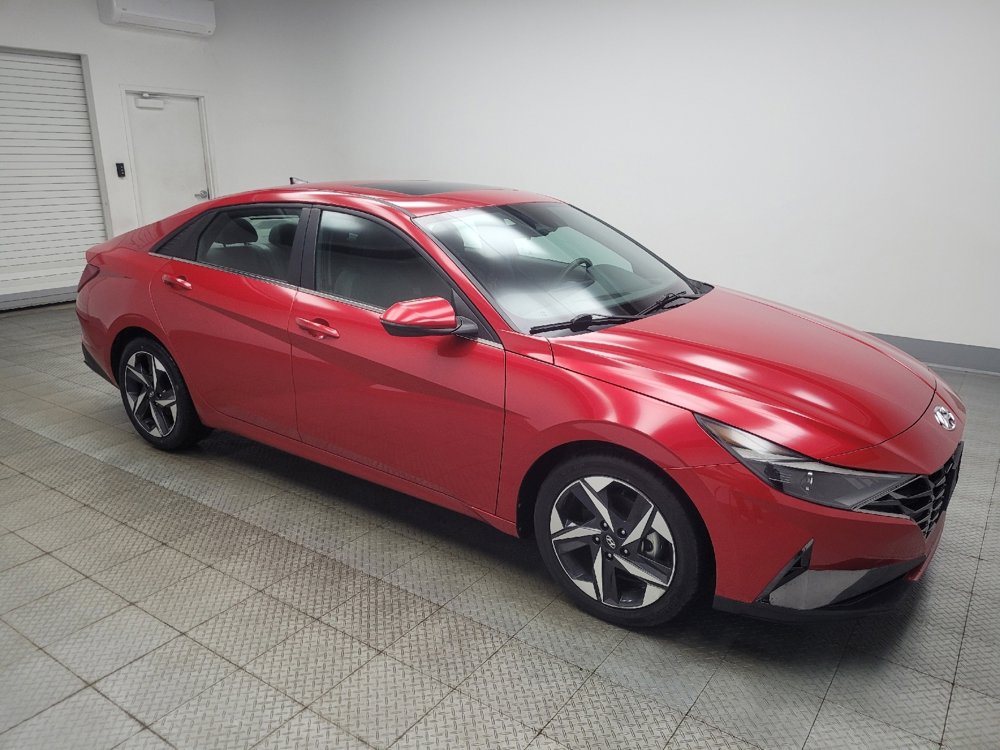 Used 2021 Hyundai Elantra SEL w/ Convenience + Premium Package FWD image 11