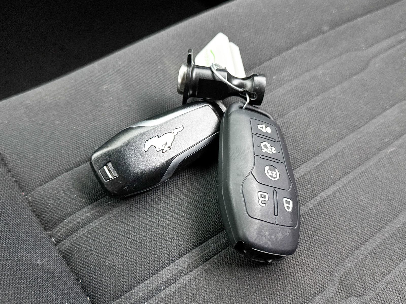 Used 2016 Ford Mustang GT w/ GT Performance Package RWD image 30