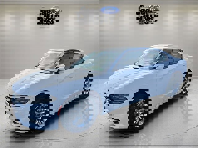 Used 2020 Dodge Charger SXT w/ Leather Interior Group image 3