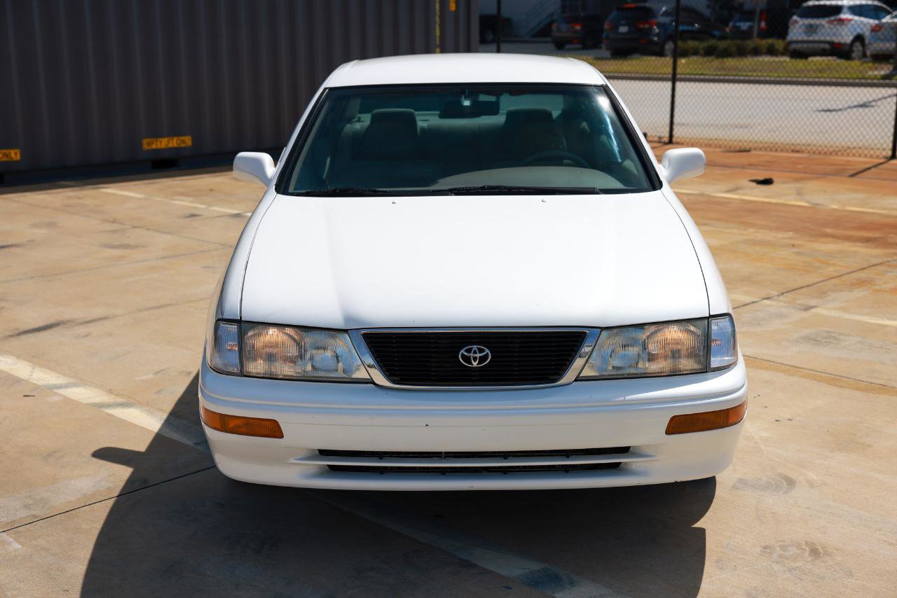 Used 1996 Toyota Avalon XL FWD image 18