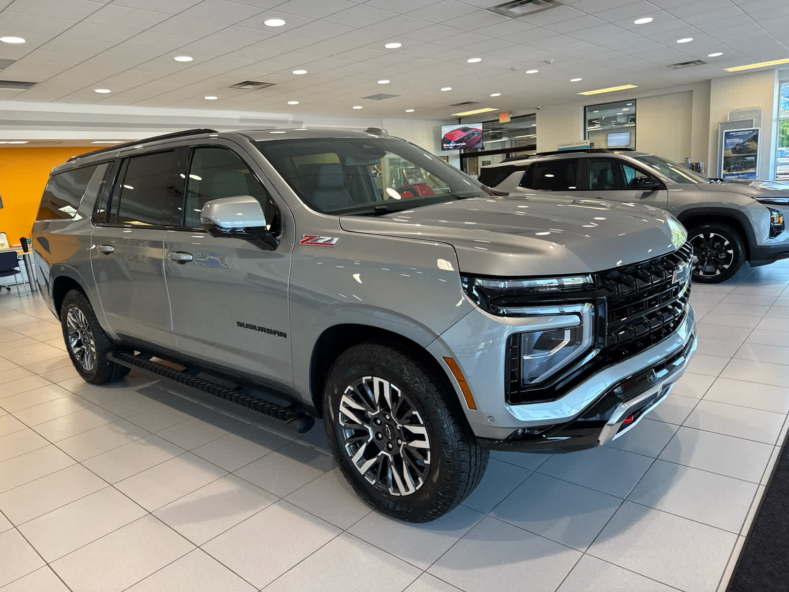 New 2026 Chevrolet Suburban Z71 w/ Z71 Off-Road Package AWD/4WD image 1