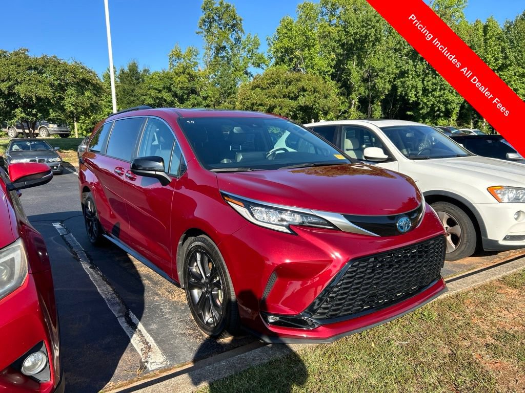 Used 2022 Toyota Sienna XSE w/ XSE Plus Package