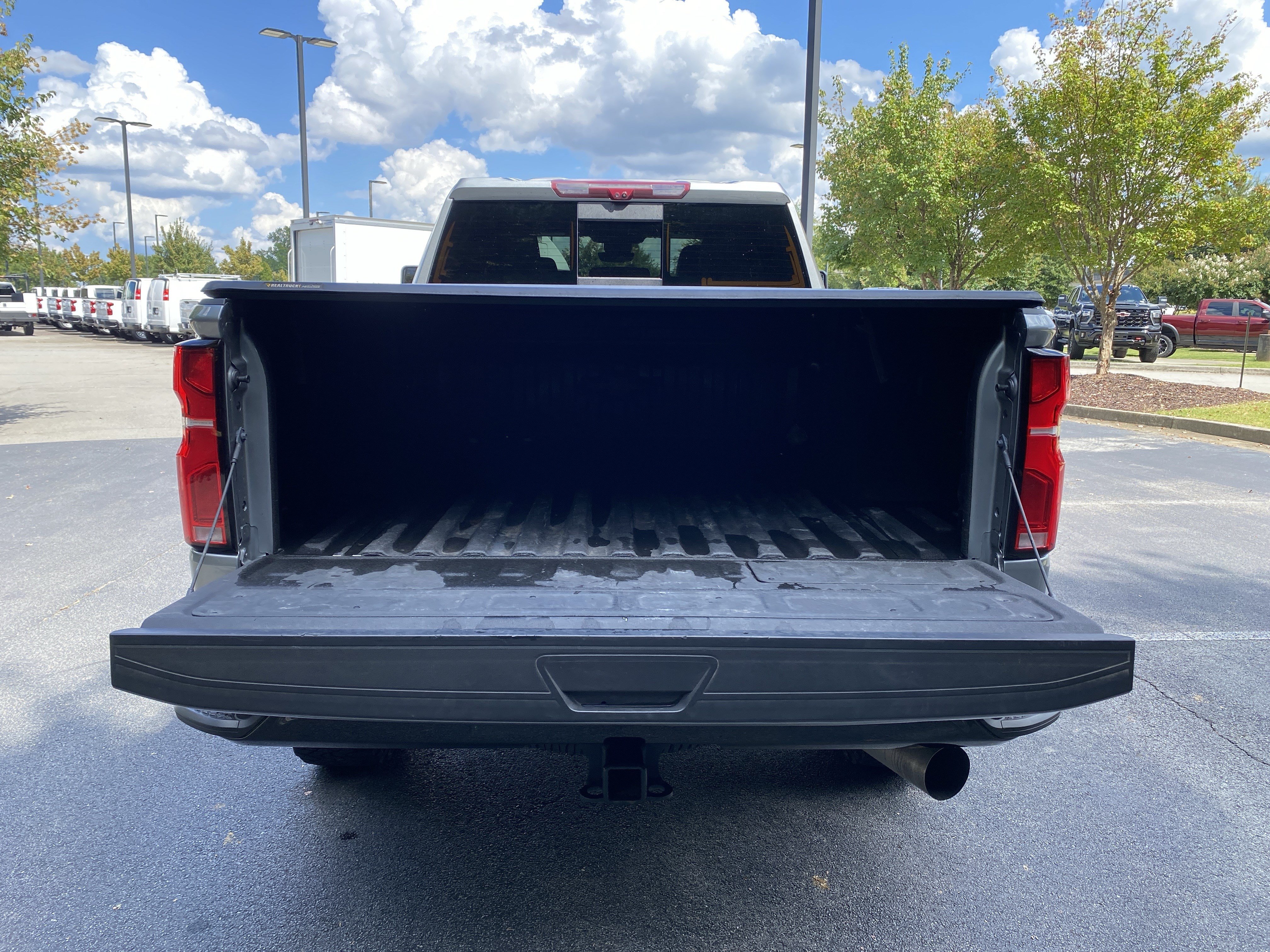 Used 2025 Chevrolet Silverado 2500 LTZ w/ LTZ Plus Package AWD/4WD image 11